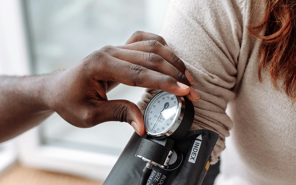 Blood pressure reading at doctor's office_Photo by Thirdman